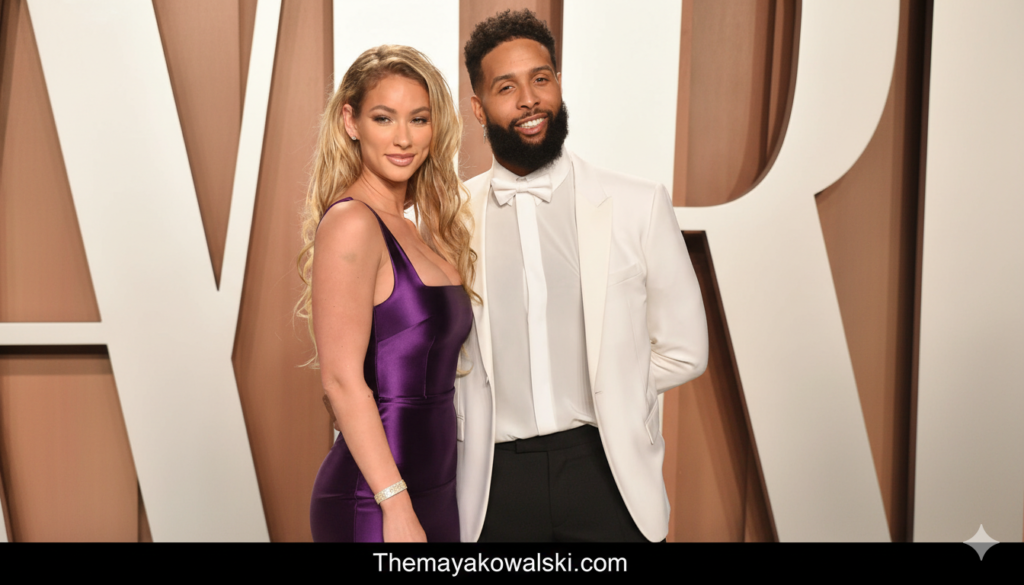 Lolo Wood Age, Bio, Net Worth, Career & Life Story 2026also change dress color and background color